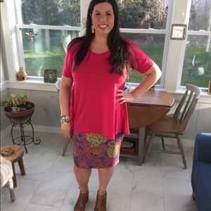 LuLaRoe Pink Perfect Tee